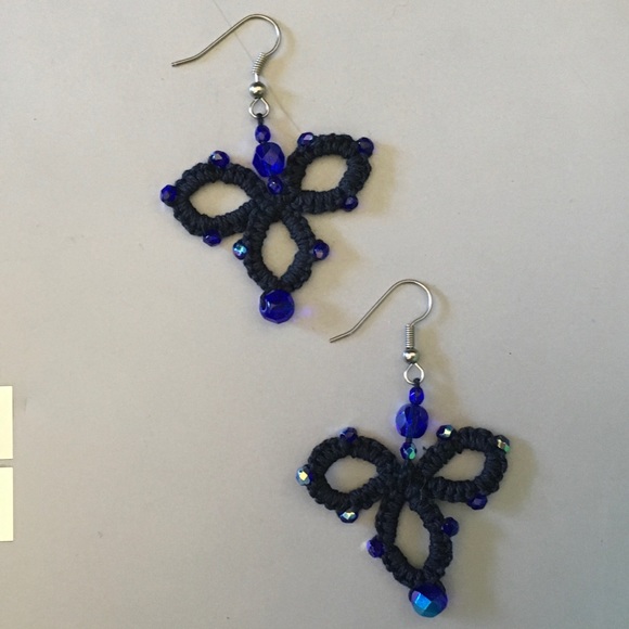 Hand Crafted Tatted Beaded Earrings - Picture 3 of 5